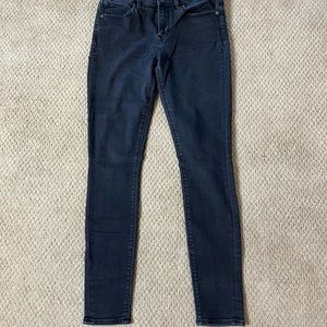 Express skinny faded black denim. Size 6 regular.